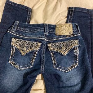 Miss Me Skinny Jeans • Size 25